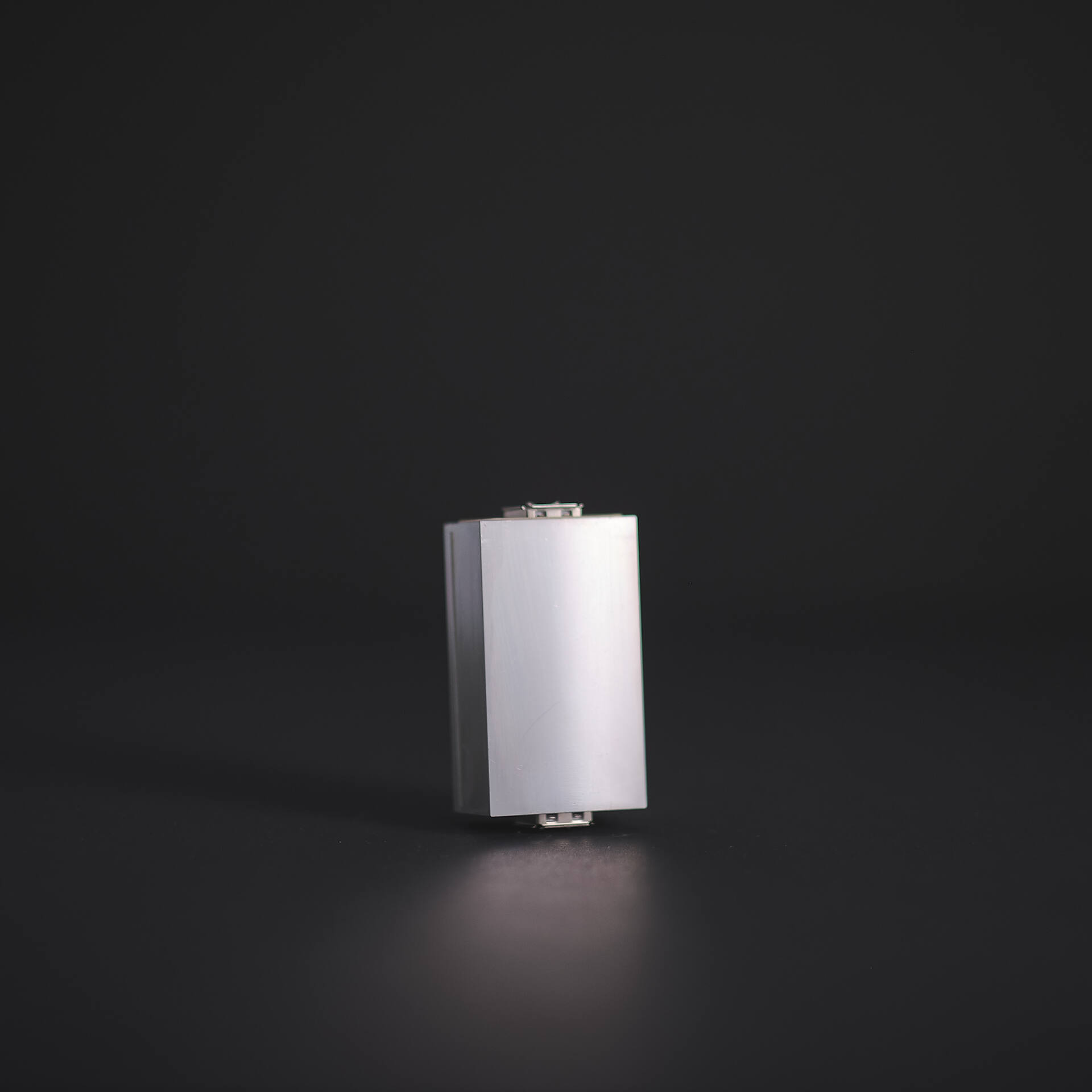 Feedthrough Filter RI 4184 - Image 2